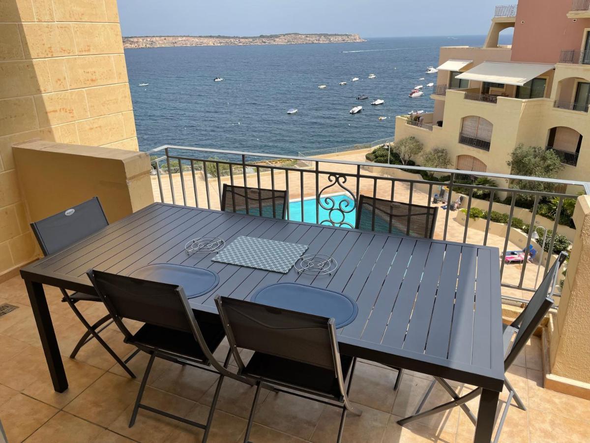 Spacious Luxurious Apartment With Seaview Mellieha Bagian luar foto