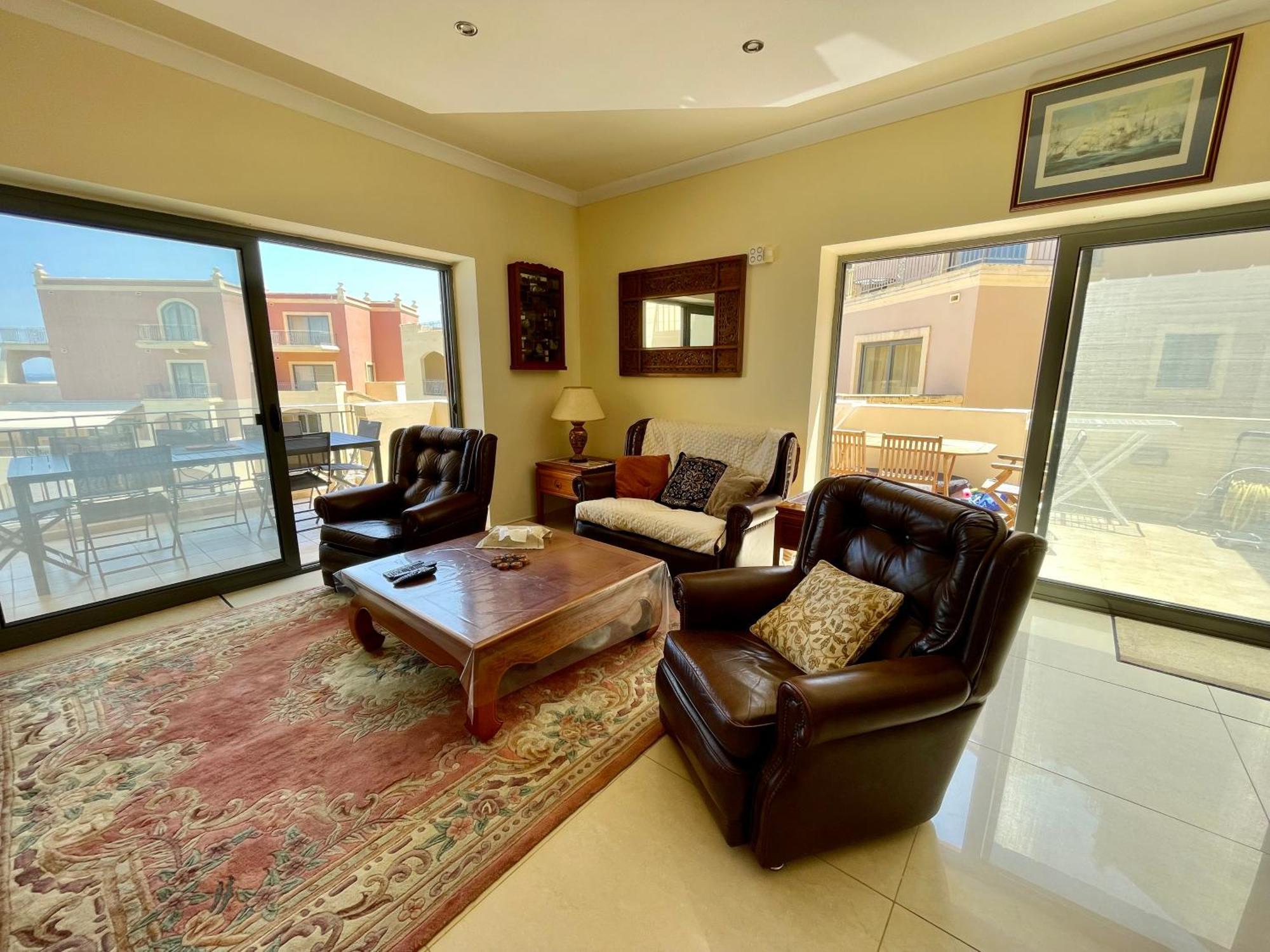 Spacious Luxurious Apartment With Seaview Mellieha Bagian luar foto